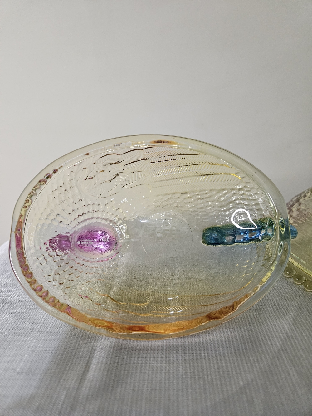 Hen On Nest Glass Dish - Picture 9 of 11